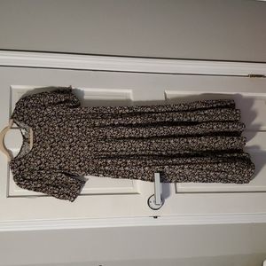 Aerie Floral tiered midi dress xs